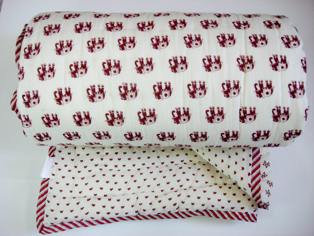 100% Handmade Cotton Queen Quilt - Elephant Prints - Pentagon Crafts
