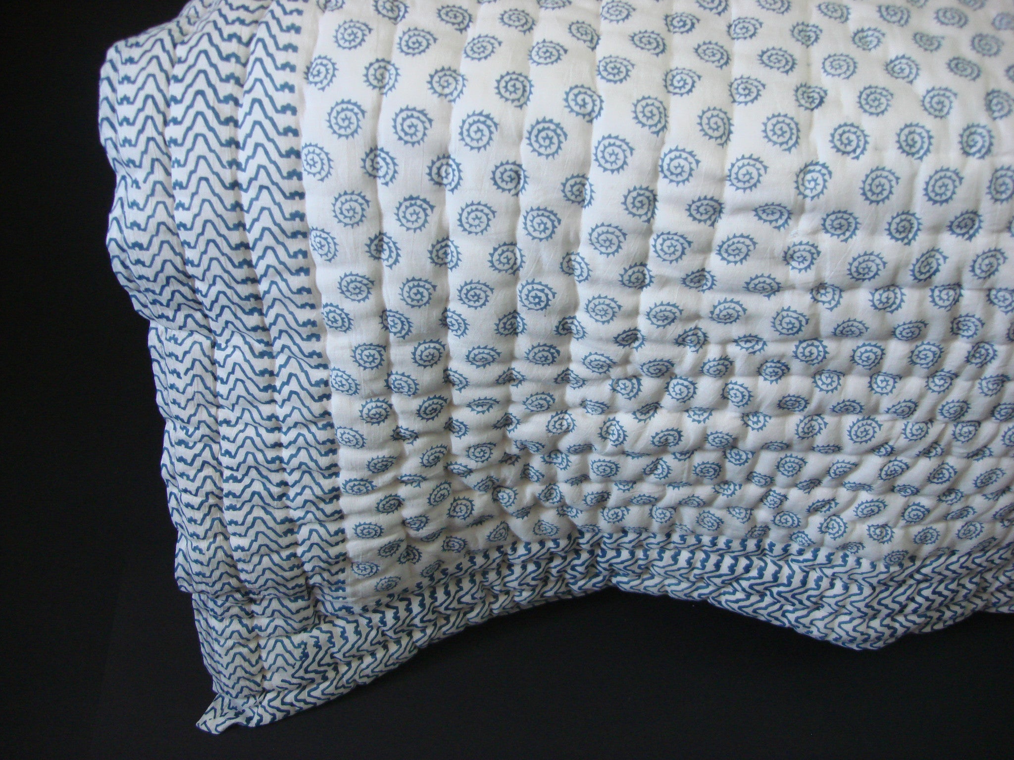 QBP 169 -100% Handmade Cotton Queen Quilt - Light Blue , Quilts - Pentagon Crafts, Pentagon Crafts
 - 3
