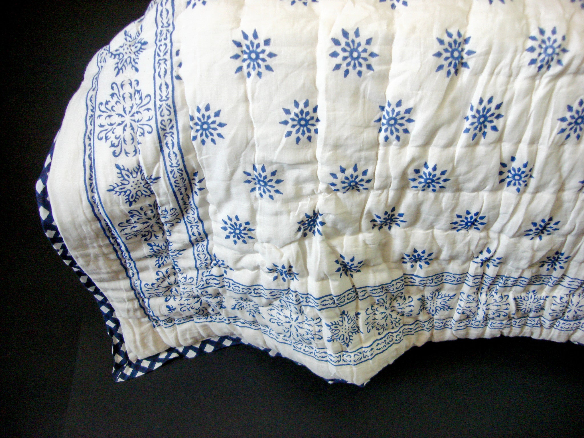 QBP 171 - 100% Handmade Cotton Queen Quilt - Blue Flower Blocks - Pentagon Crafts
