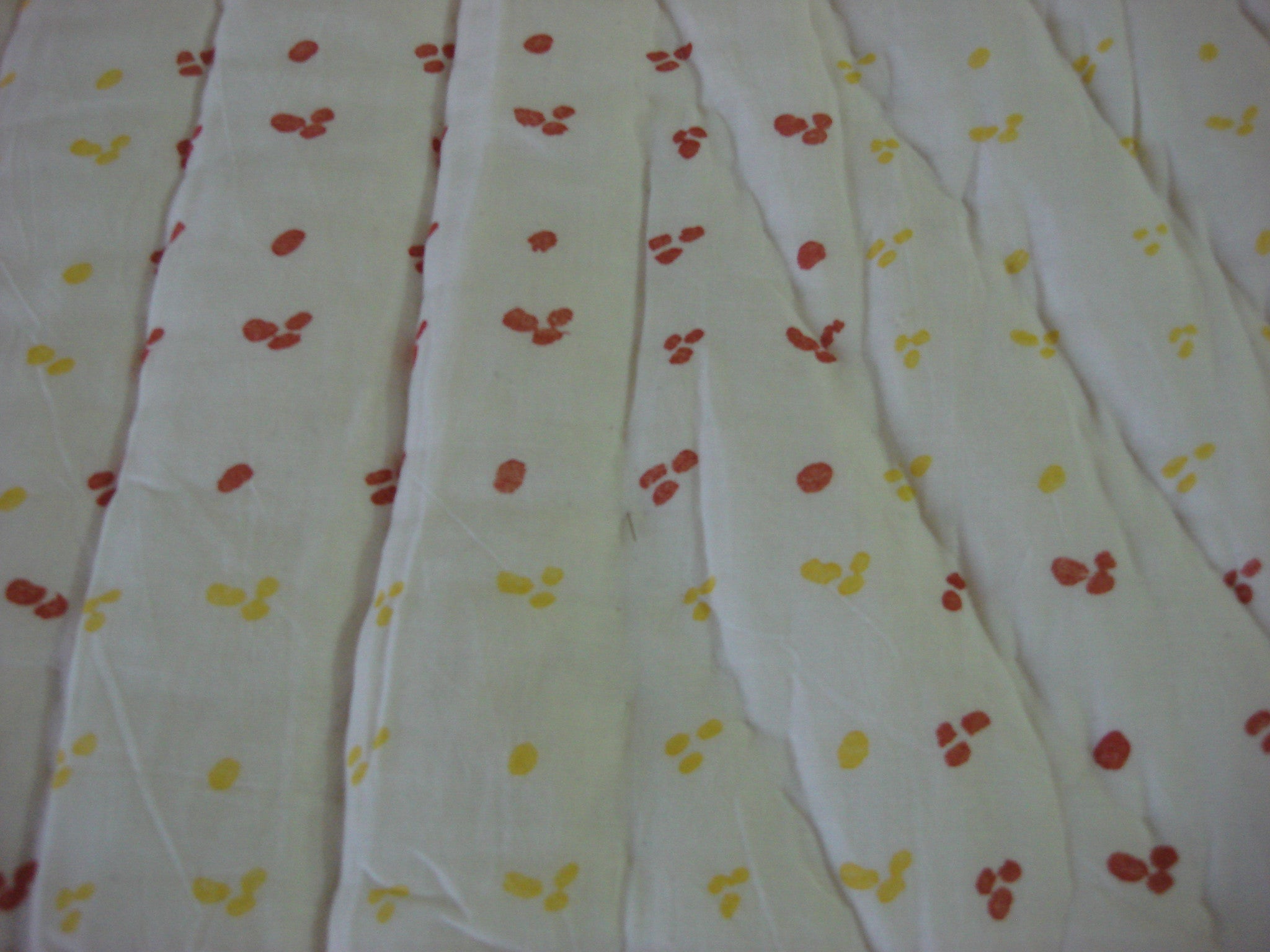 QBP 180 -100% Handmade Cotton Queen Quilt - Yellow and red stripes - Pentagon Crafts
