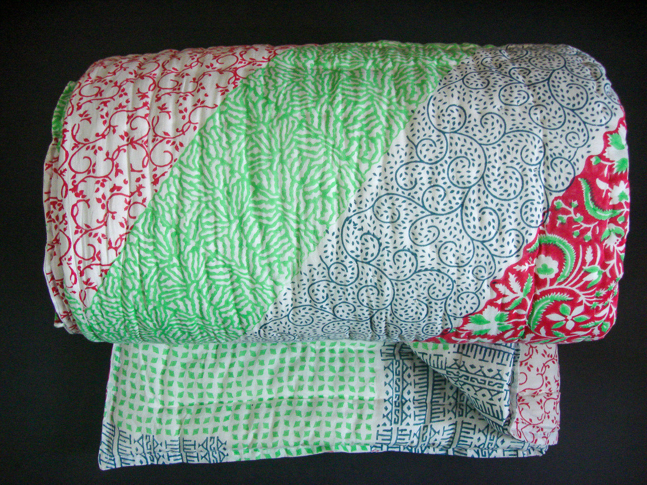 184 -100% Handmade Cotton Queen Quilt - Geometric Pattern , Quilts - Pentagon Crafts, Pentagon Crafts
 - 1